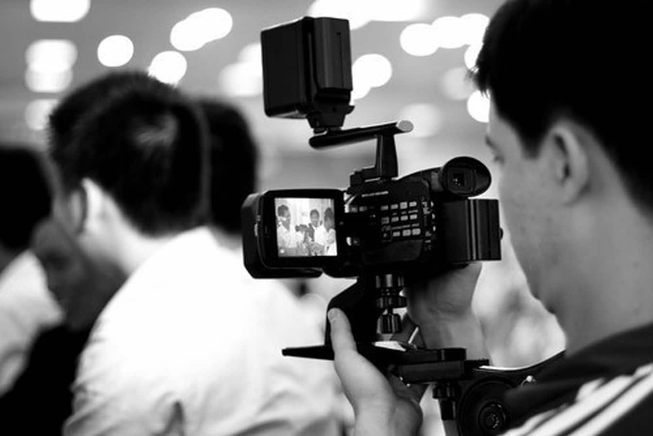 Đào tạo nghề quay phim cho người mới bắt đầu